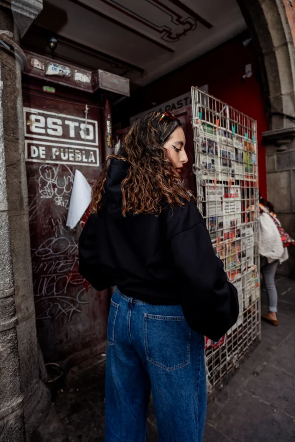 Sudadera Essential Negra