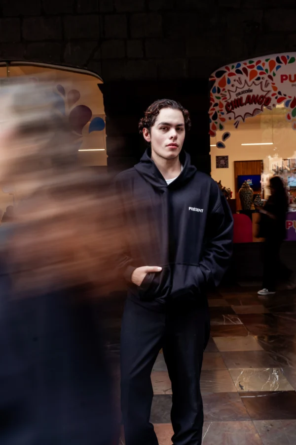 Sudadera Present Signature Negra