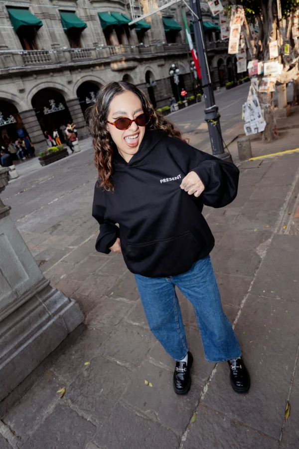 Sudadera Present Signature Negra